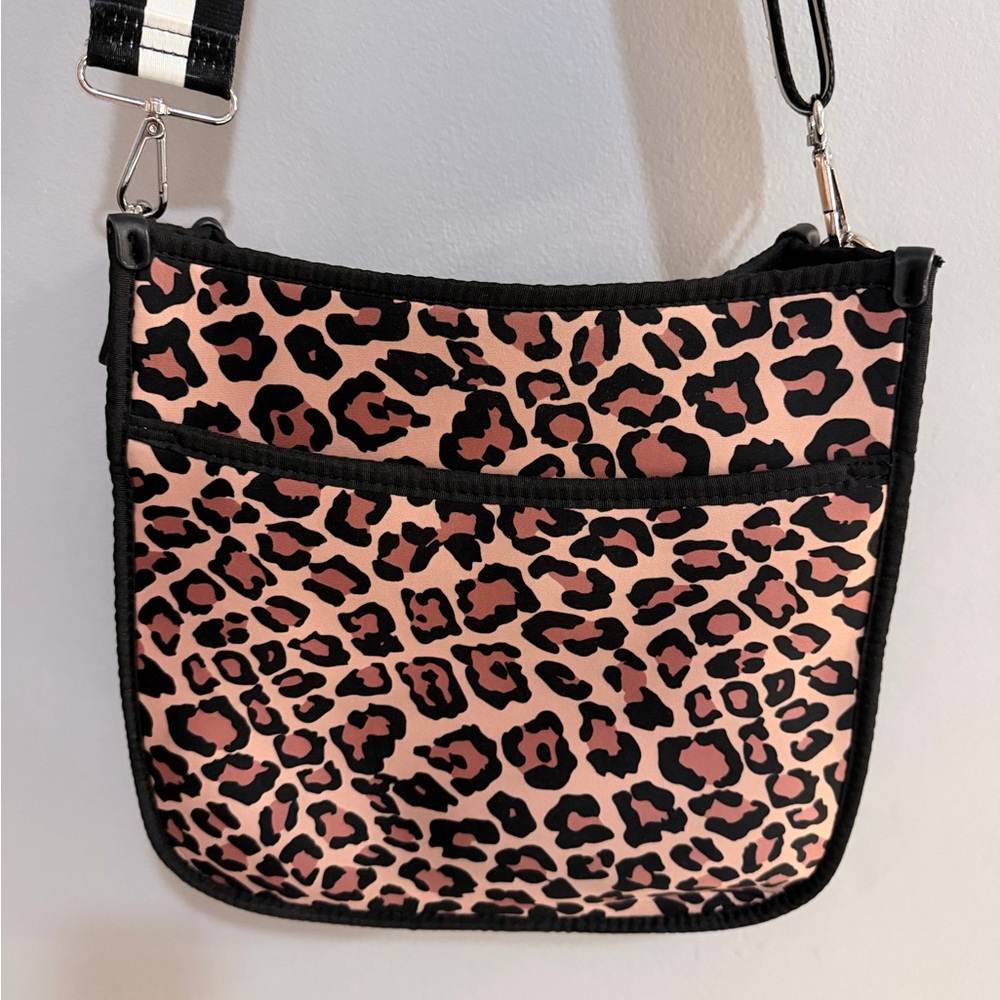 Leopard Print Crossbody Bag - Picture 3 of 7